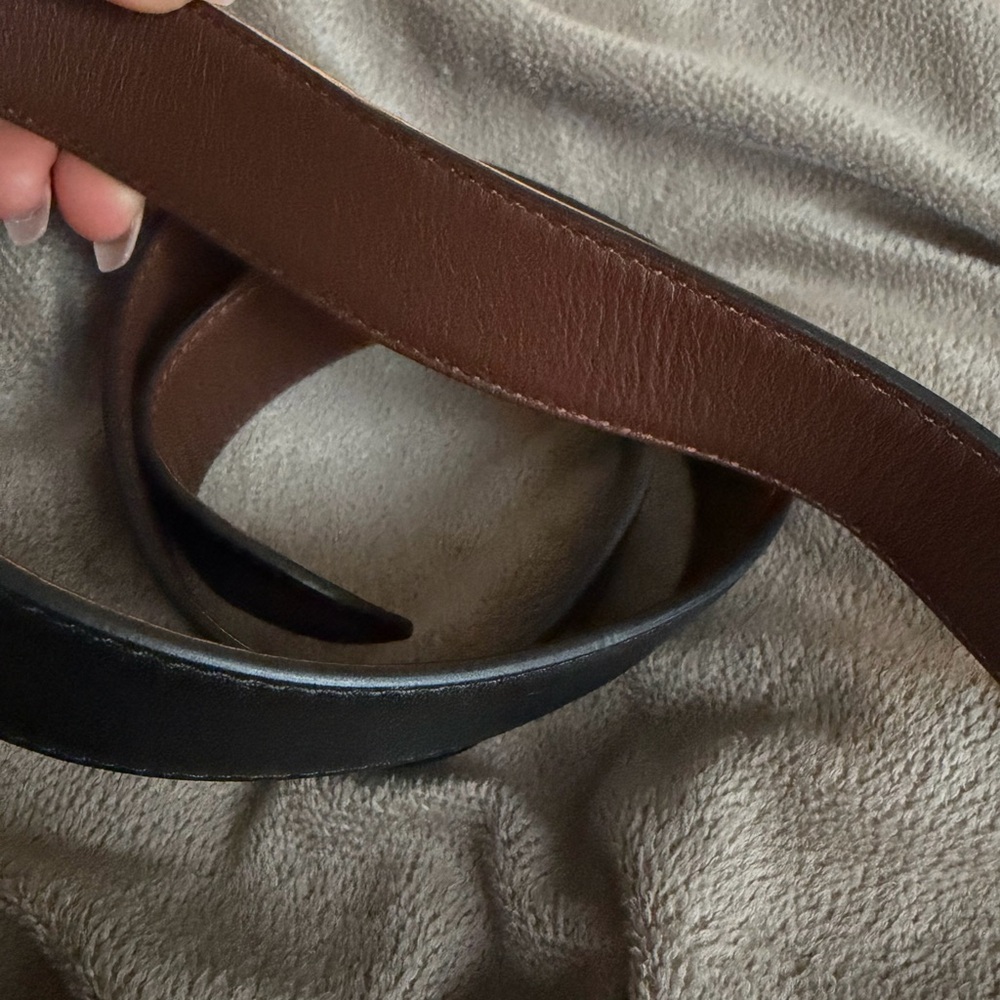 Gucci Black/Brown Leather Reversible Belt with Gold Hardware - Picture 7 of 10